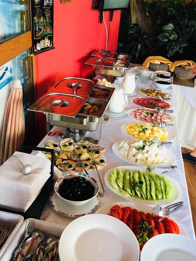 Ribarska Sreshta Family Hotel Tsarevo Ngoại thất bức ảnh